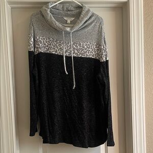 Market & Spruce Heather Gray Knit Top